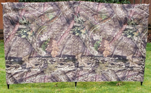 Load image into Gallery viewer, Holding Blinds with Polyvinyl Step-in Stakes - dog training blinds