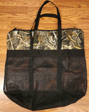 Load image into Gallery viewer, Camo Bird Bag-Zipper Top - NW Camo 