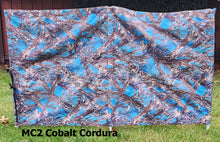 Load image into Gallery viewer, Holding Blinds with Polyvinyl Step-in Stakes - dog training blinds