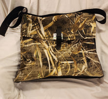 Load image into Gallery viewer, Bumper Bag Messenger Bag