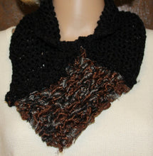 Load image into Gallery viewer, Cowls Hand Knit-Crocheted