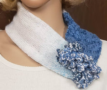 Load image into Gallery viewer, Cowl Turquoise White