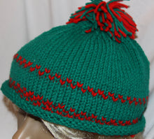 Load image into Gallery viewer, Rolled Brim Hat Hand Knit Green and Red - nw-camo