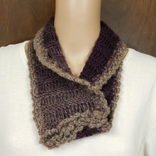 Load image into Gallery viewer, Cowl Hand Knit Magenta Tan