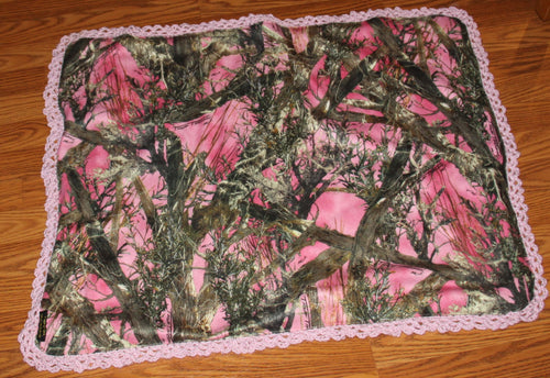 Pink Camo Fleece and Pink Crocheted Blanket - nw-camo
