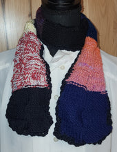 Load image into Gallery viewer, Scarf Hand Knit Multicolor Stripe