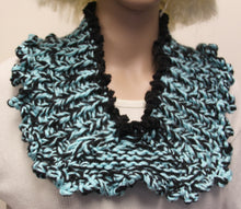 Load image into Gallery viewer, Cowl Hand Knit Turquoise Black